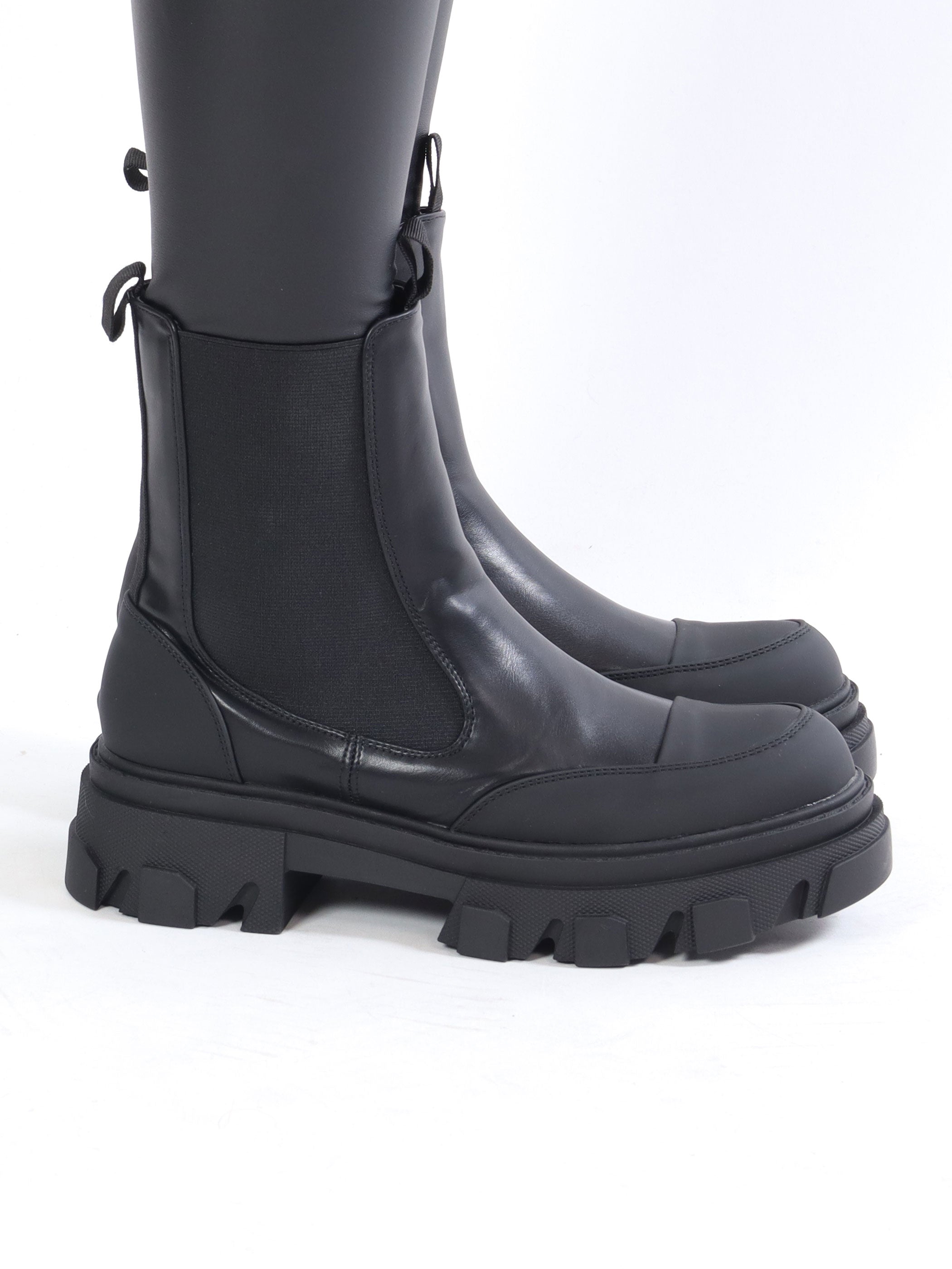 Chicago - Cool chunky biker boots